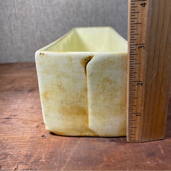 Vintage ceramic cracker biscuit box - Picture 6 of 8